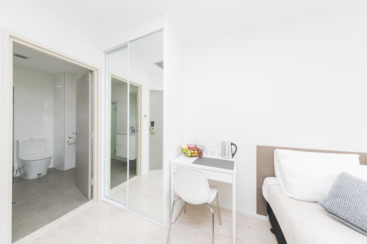 Hotel Dixon Residences 3*