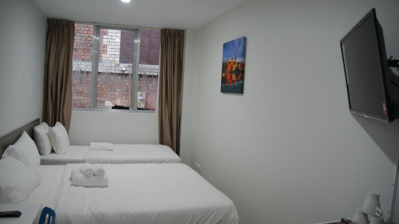 Hotel Dixon Residences 3*