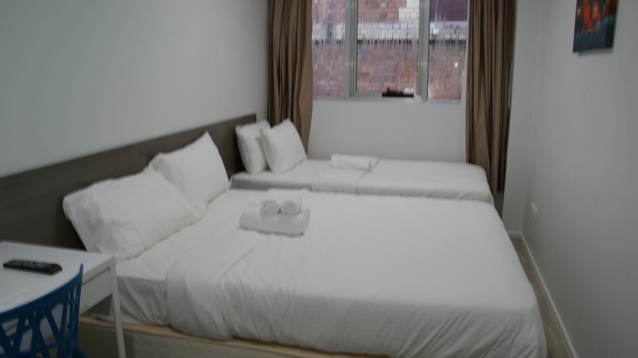 Dixon Residences Hotel 3*